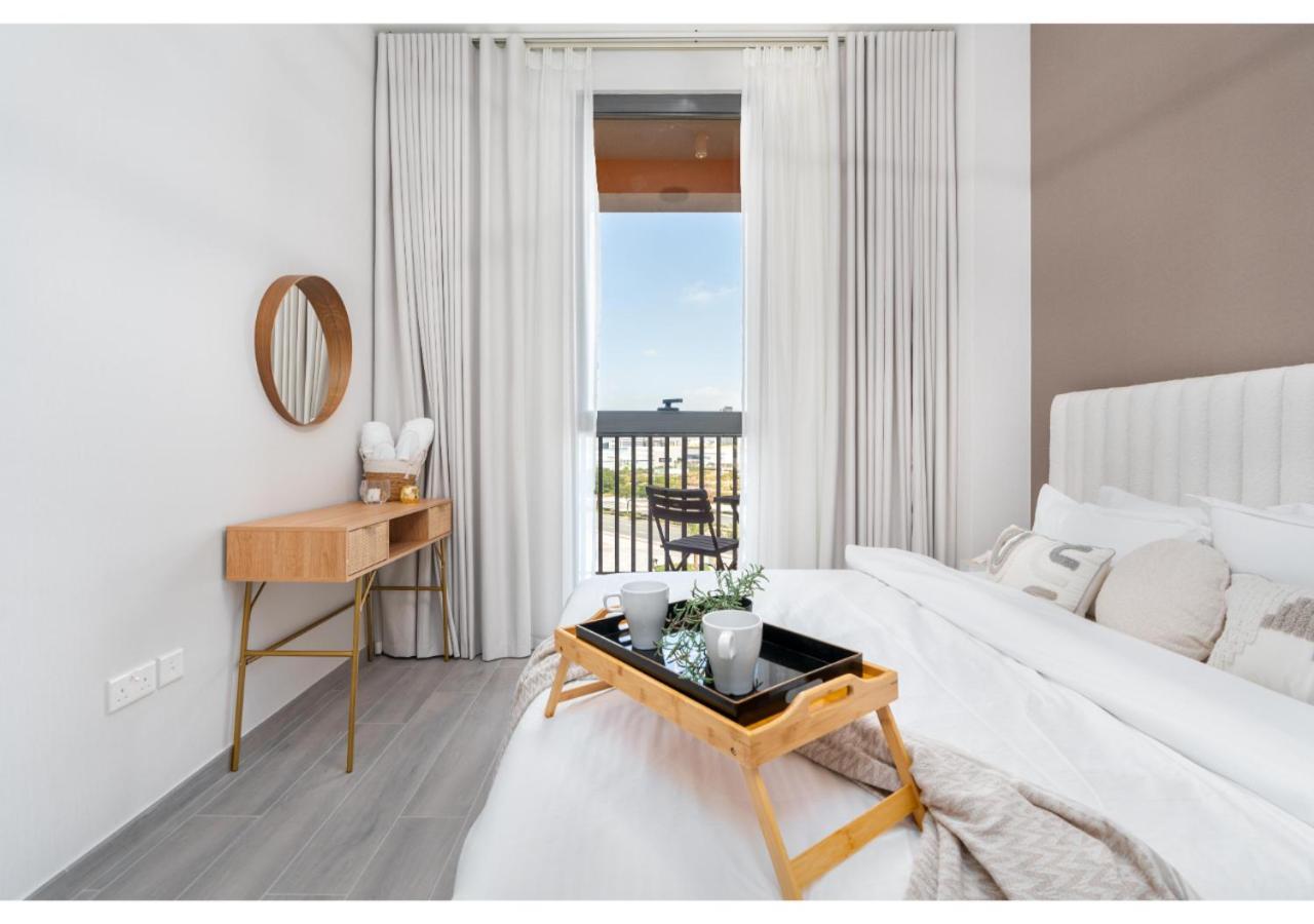 Trendy 1br With Balcony In Noor 2 By Vibel